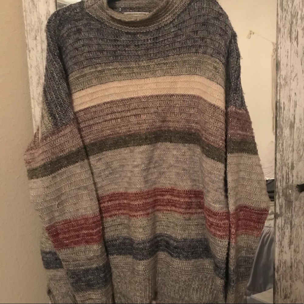 AE sweater